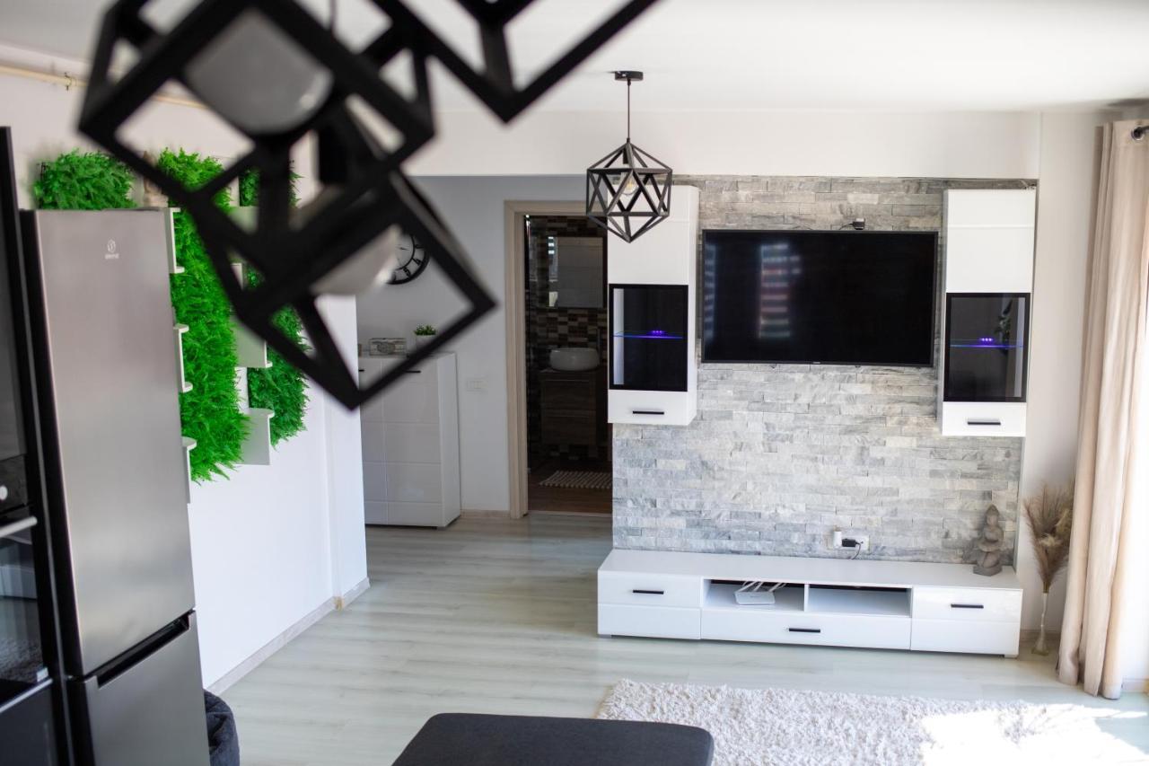 Holidays Vibes Apart Mamaia Nord 那沃达利 外观 照片